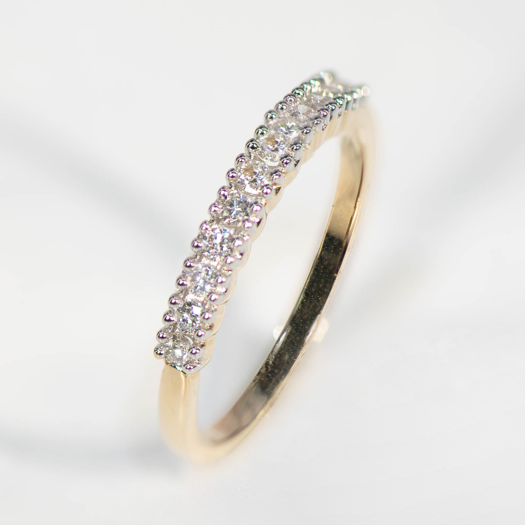 Geelgouden rij ring met Diamant 0,21 karaat SI/H