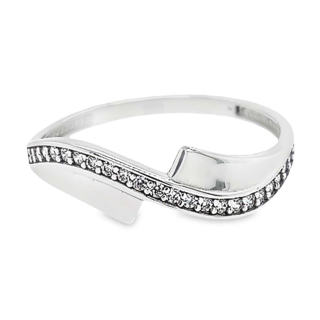 Witgouden ring met Zirkonia stenen