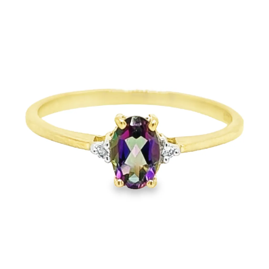 Yellow gold ring with Mystic Green Topaz and Diamond