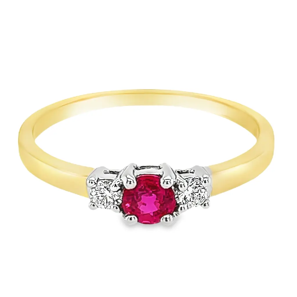 Bicolor gold ring with 4MM Ruby and Diamond 0.11 carats