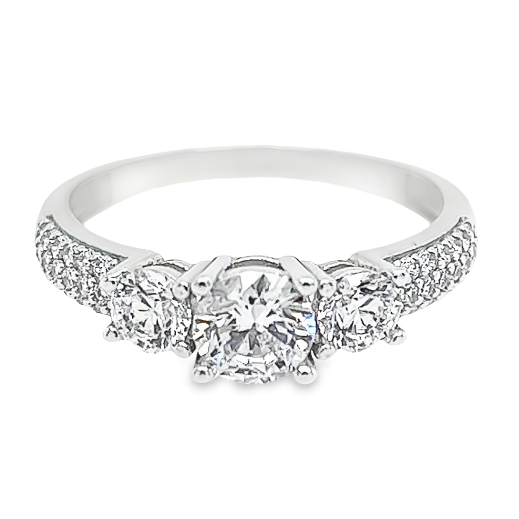 White gold ring with Swarovski Zirconia