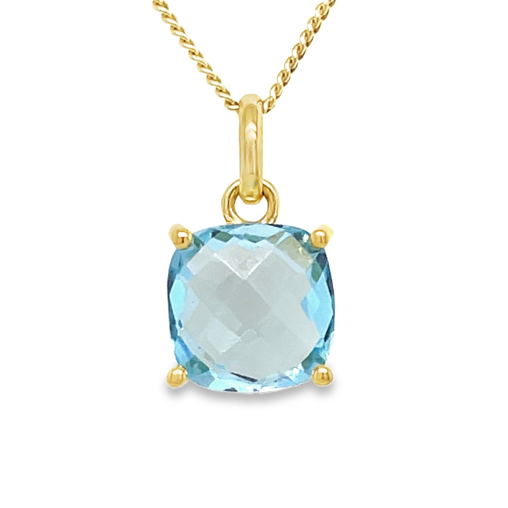 Yellow gold pendant with Topaz 8x8mm