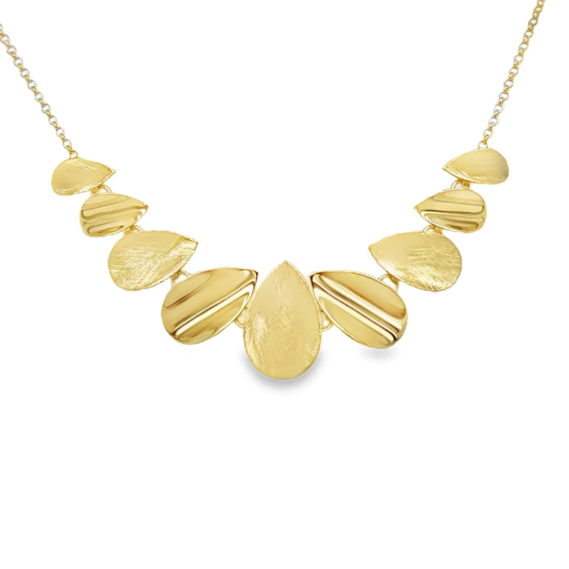 [GC2633-44] Geelgouden collier met gepolijste en ijsmatte elementen