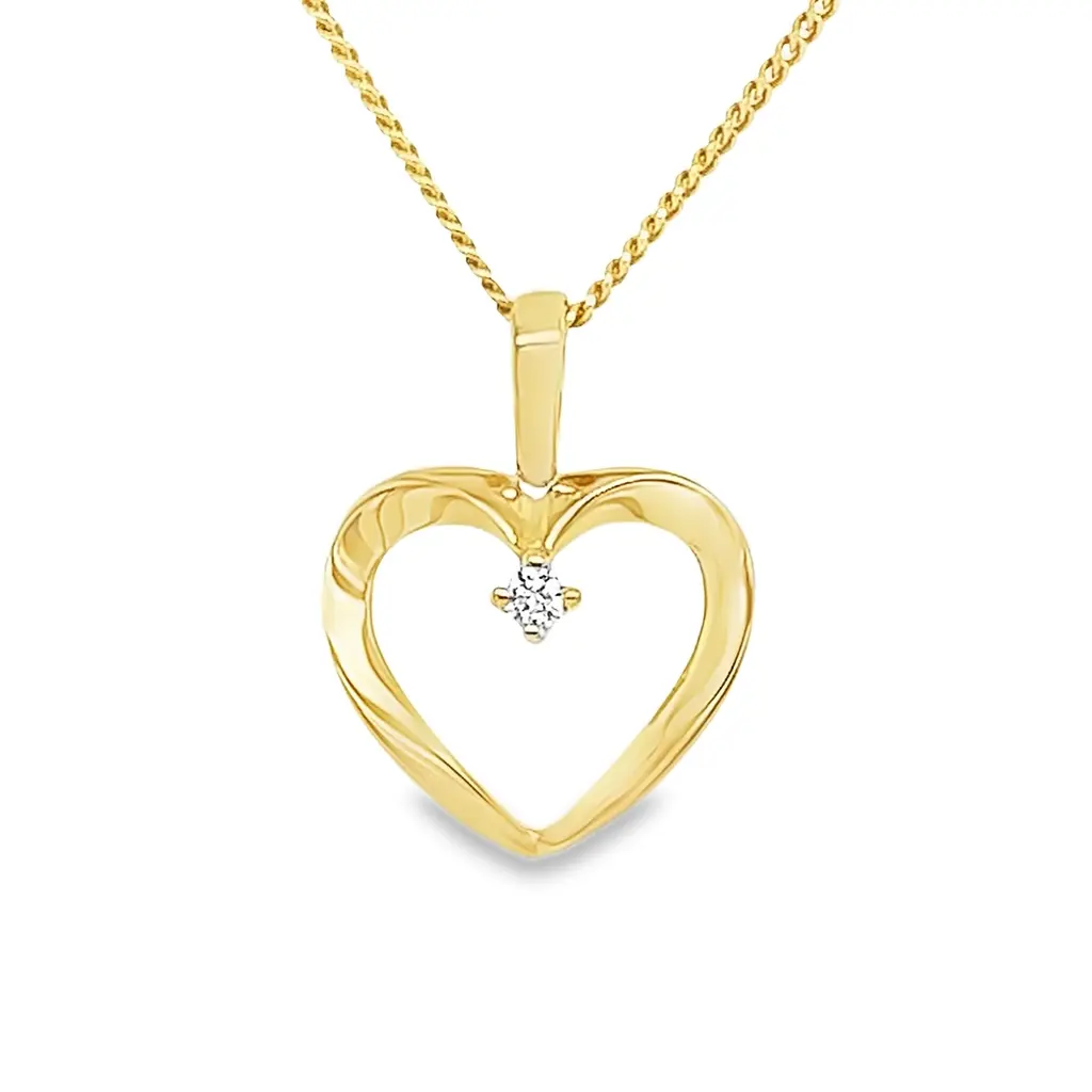 [GHE0679] Yellow gold heart pendant with Diamond 0.02 carats
