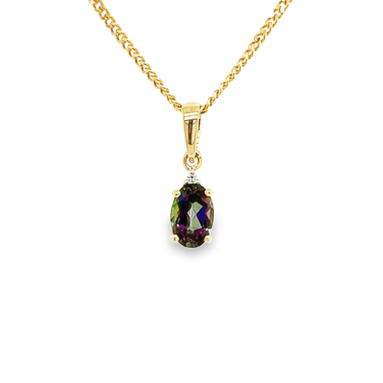 Yellow gold pendant with Mystic Green Topaz and Diamond