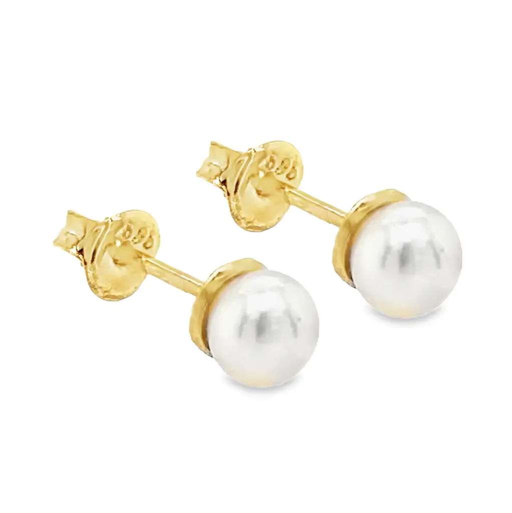 [GO0739] Yellow gold ear studs with Freshwater pearl