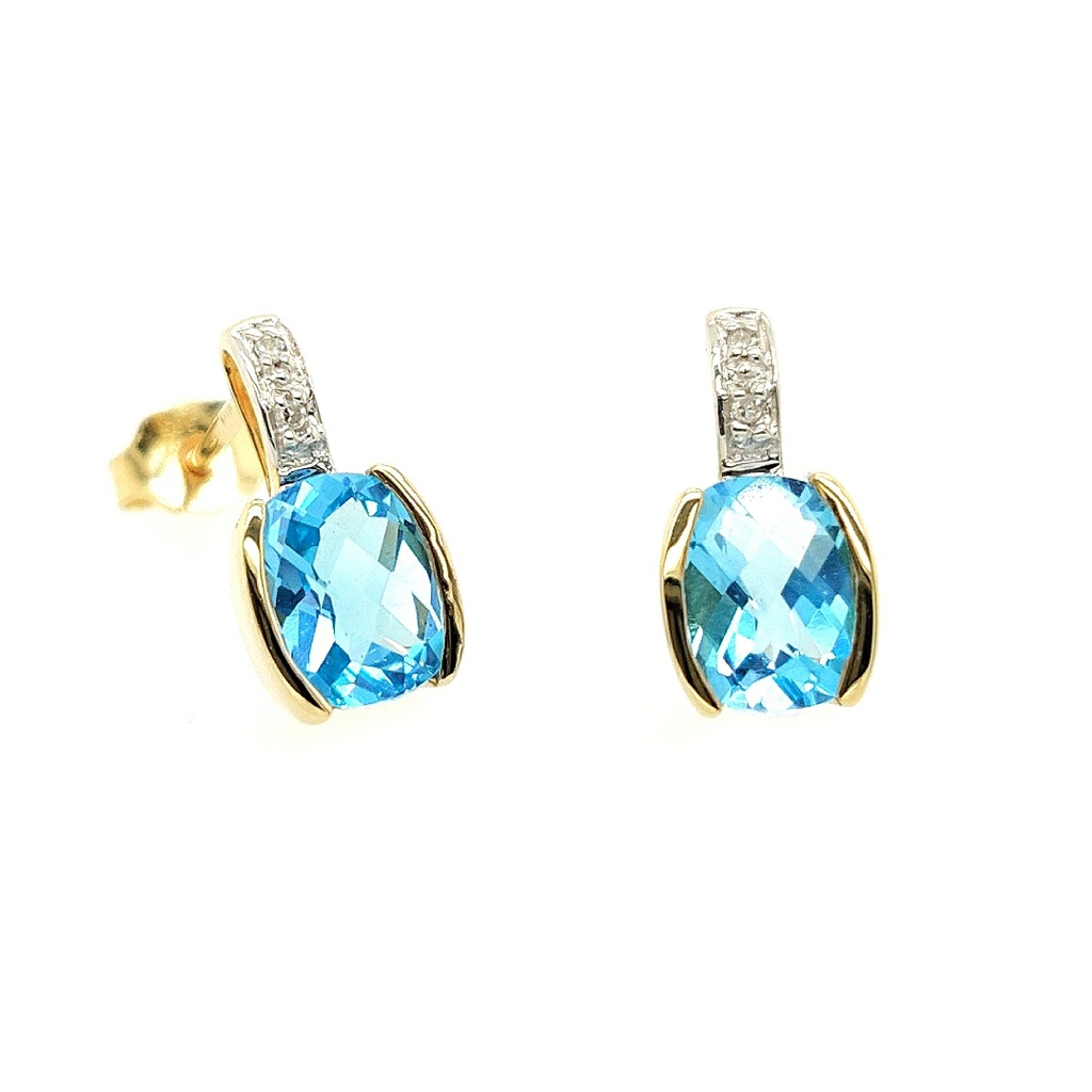 Geelgouden oorknoppen met Swiss Blue Topaas en Diamant