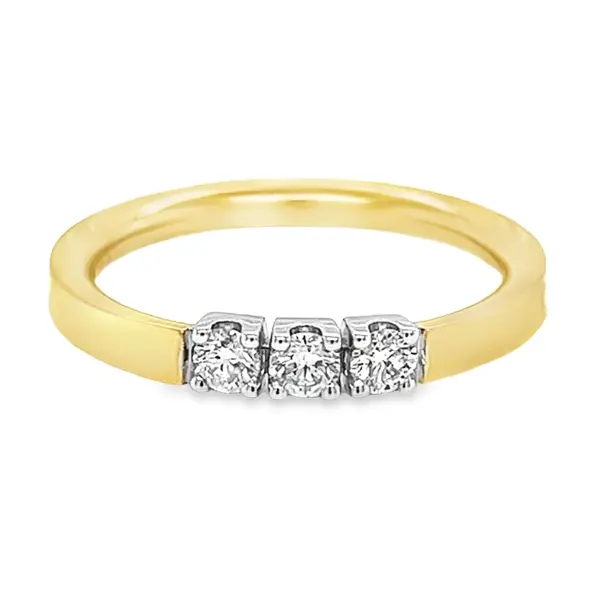 Yellow gold ring with diamond 0.25 Carats