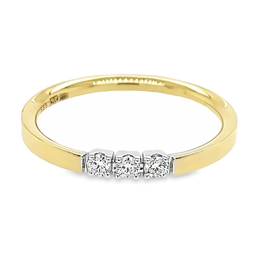 Geelgouden ring met Diamant 0,15 karaat