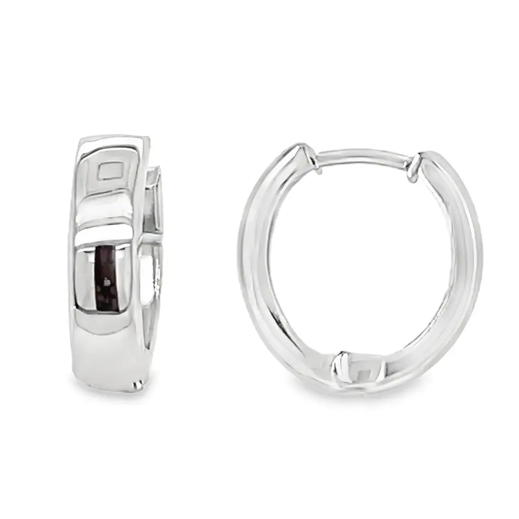 White gold earrings 3.4mm wide