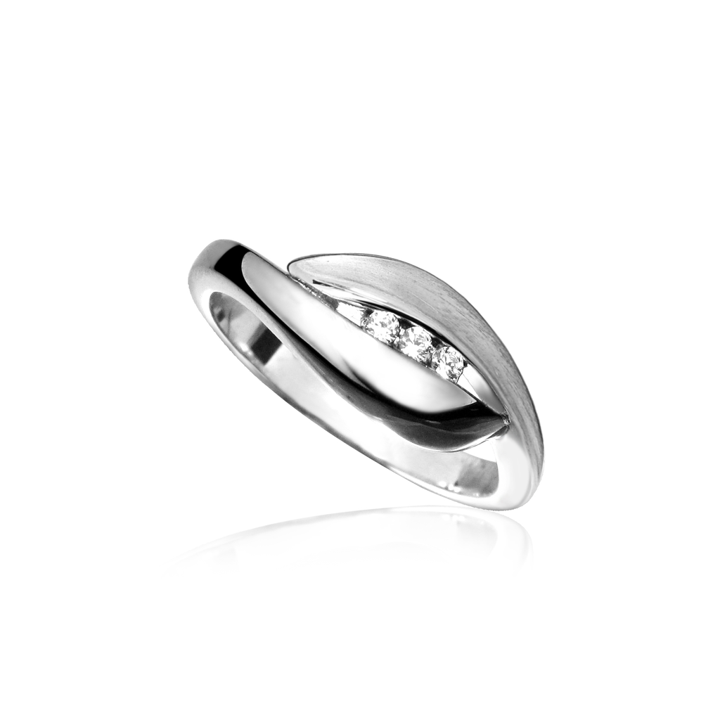 [ZR1613-185] R008 Silver ring Matte/Gloss with Zirconia stones size 18,5