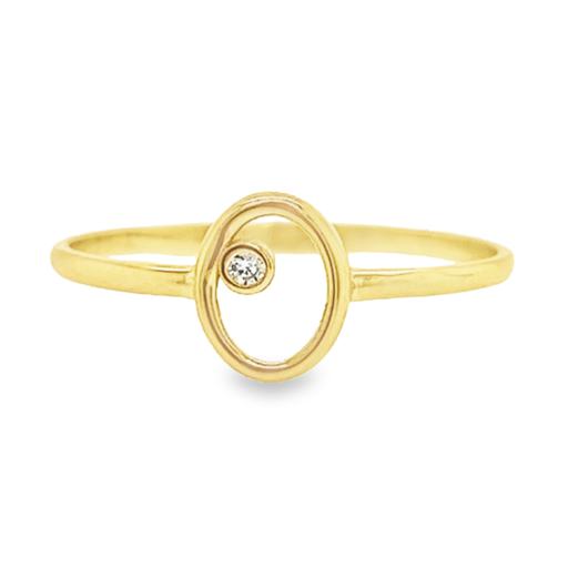 Yellow gold ring with oval top and zirconia stone